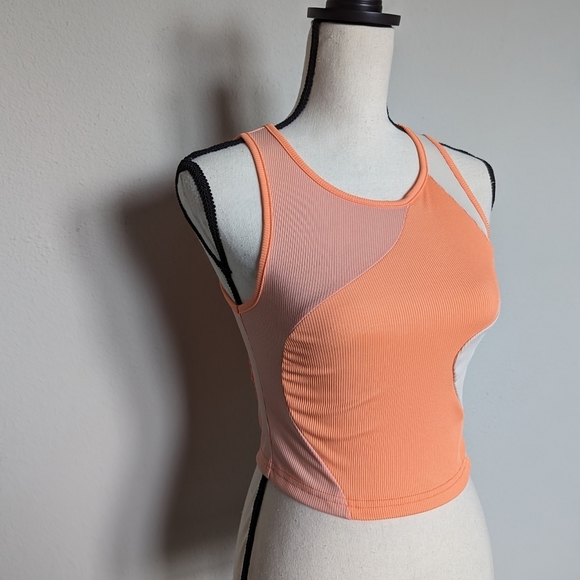 light and bright orange abstract color block cropped ribbed tank top size M - Picture 3 of 6